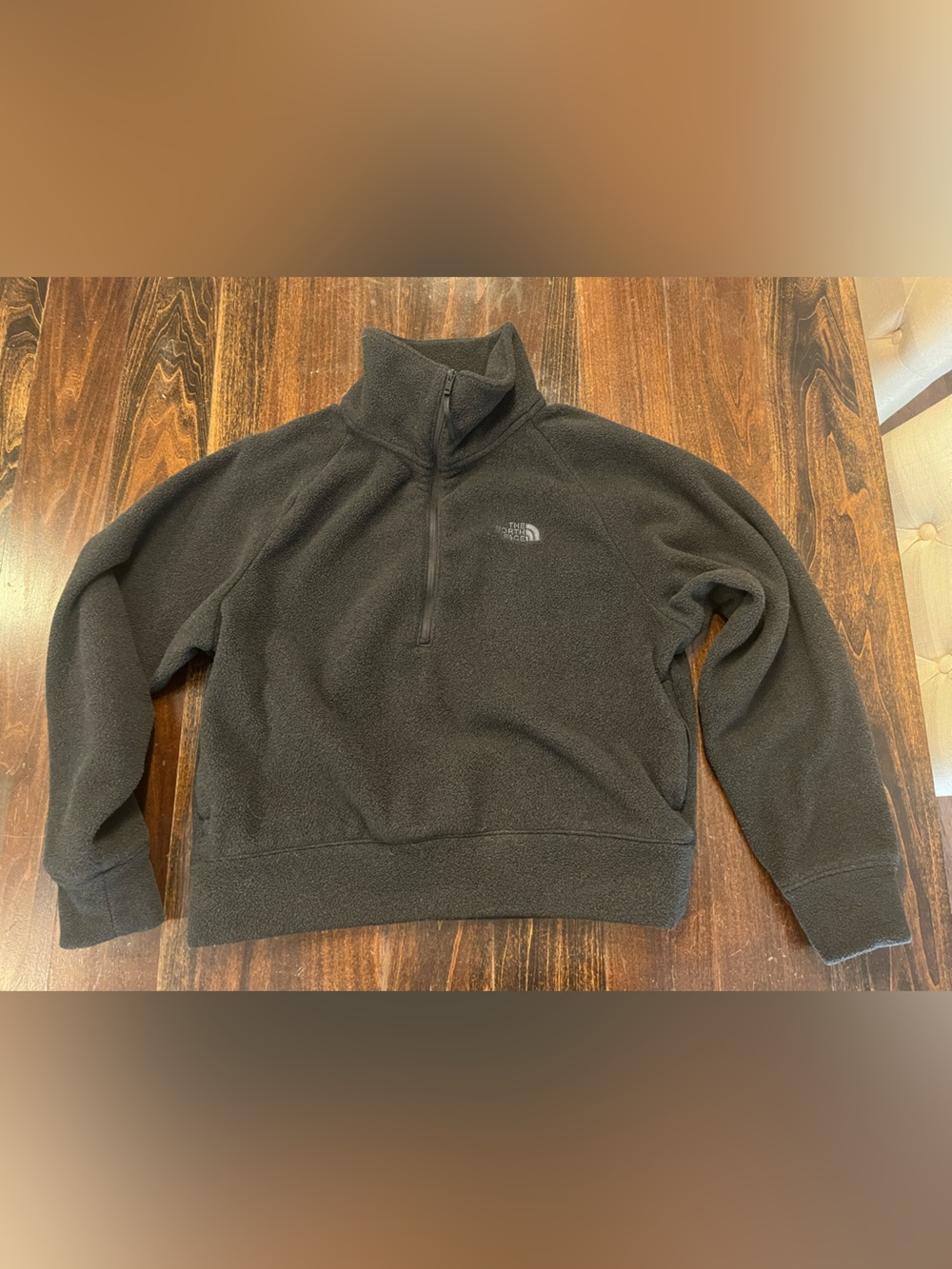 The North Face Women’s City Standards Microfleece Quarter Zip in Sz Medium